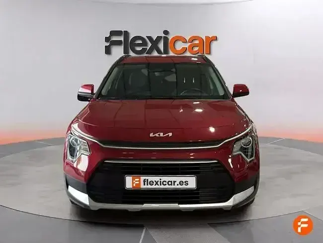 Usado Kia Niro 129 CV (94 kW) 2025 Rojo SUV