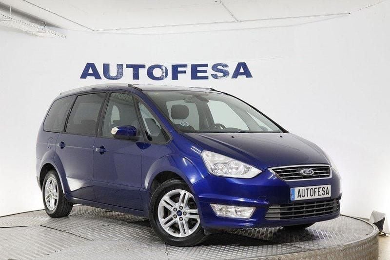 Usado Ford Galaxy Titanium 140 CV (102 kW) 2014 Azul Monovolumen