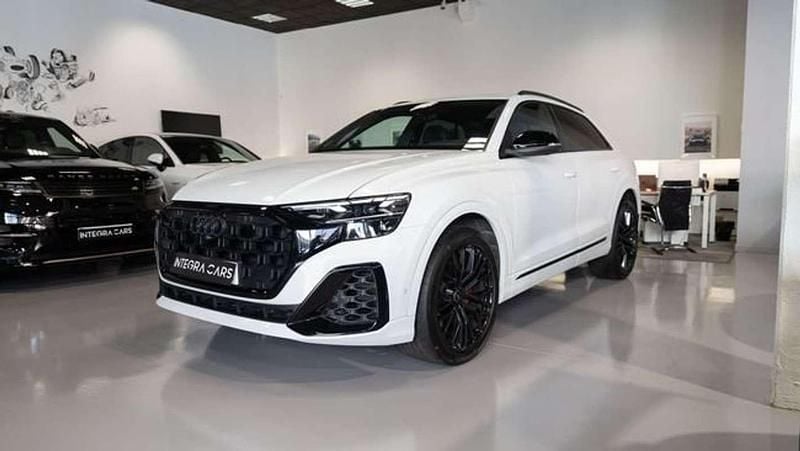Usado Audi Q8 Premium 290 CV (213 kW) 2024 Blanco SUV