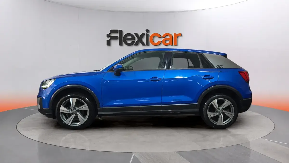 Usado Audi Q2 Sport 116 CV (85 kW) 2019 Azul SUV