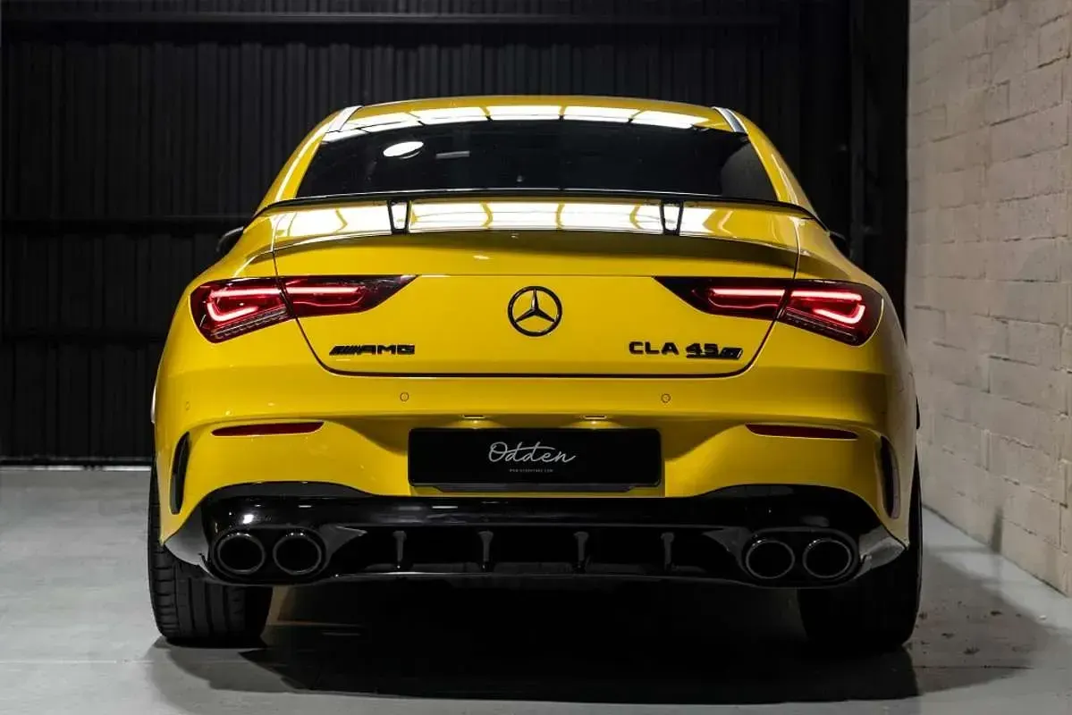 Käytetty Mercedes CLA45 AMG AMG 421 HP (309 kW) 2022 Keltainen Coupe - kaksiovinen