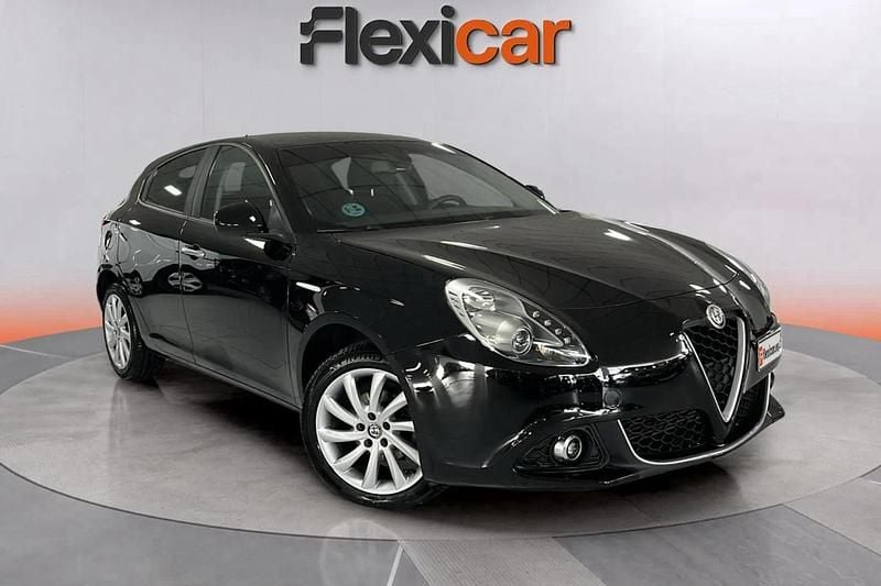 Usado Alfa Romeo Giulietta 120 CV (88 kW) 2020 Negro Utilitario