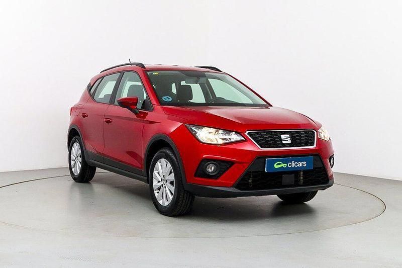 Usado Seat Arona Ecomotive 115 CV (84 kW) 2018 Rojo SUV