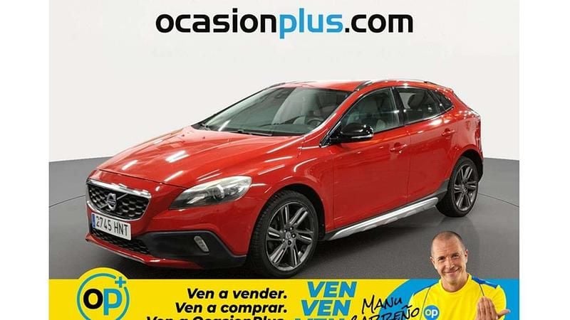 Usado Volvo V40 Summum 150 HP (110 kW) 2013 Vermelho SUV