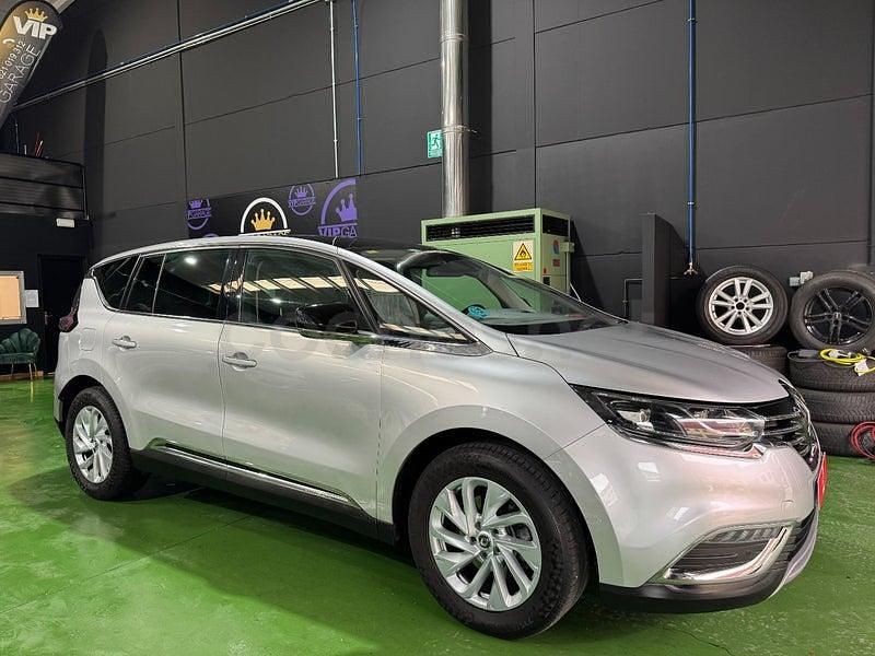 Usado Renault Espace Zen 160 CV (117 kW) 2016 Gris / plata Monovolumen