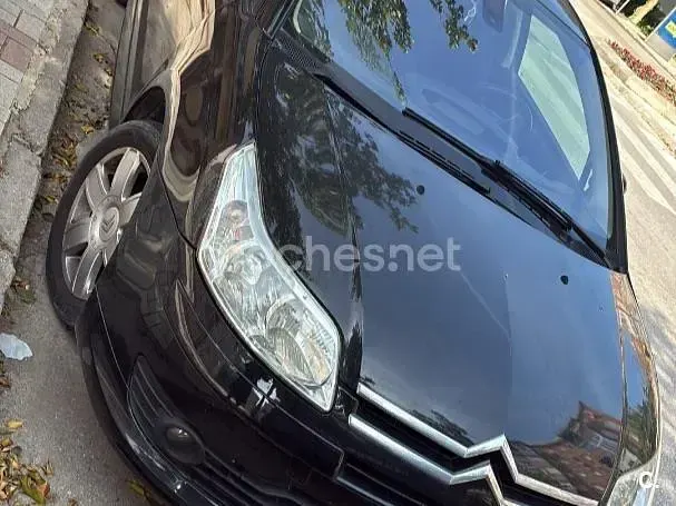 Usado Citroën C4 90 HP (66 kW) 2007 Preto Sedan