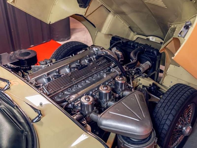 Usado Jaguar E-Type 265 CV (194 kW) 1968 Descapotable