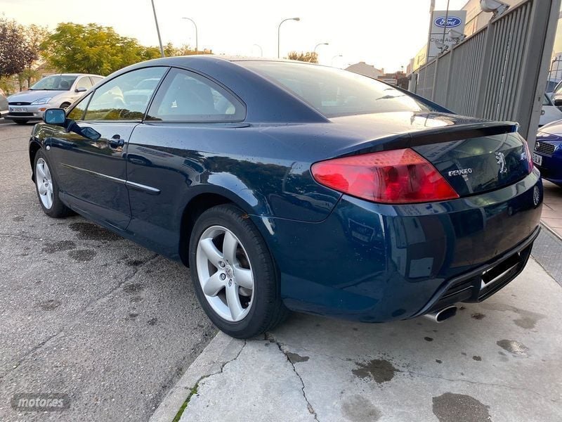 Usado Peugeot 407 Coupe 163 CV (119 kW) 2007 Negro Coupe