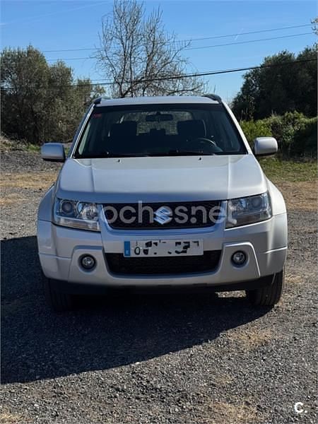 Usado Suzuki Grand Vitara 129 CV (94 kW) 2008 Gris / plata SUV