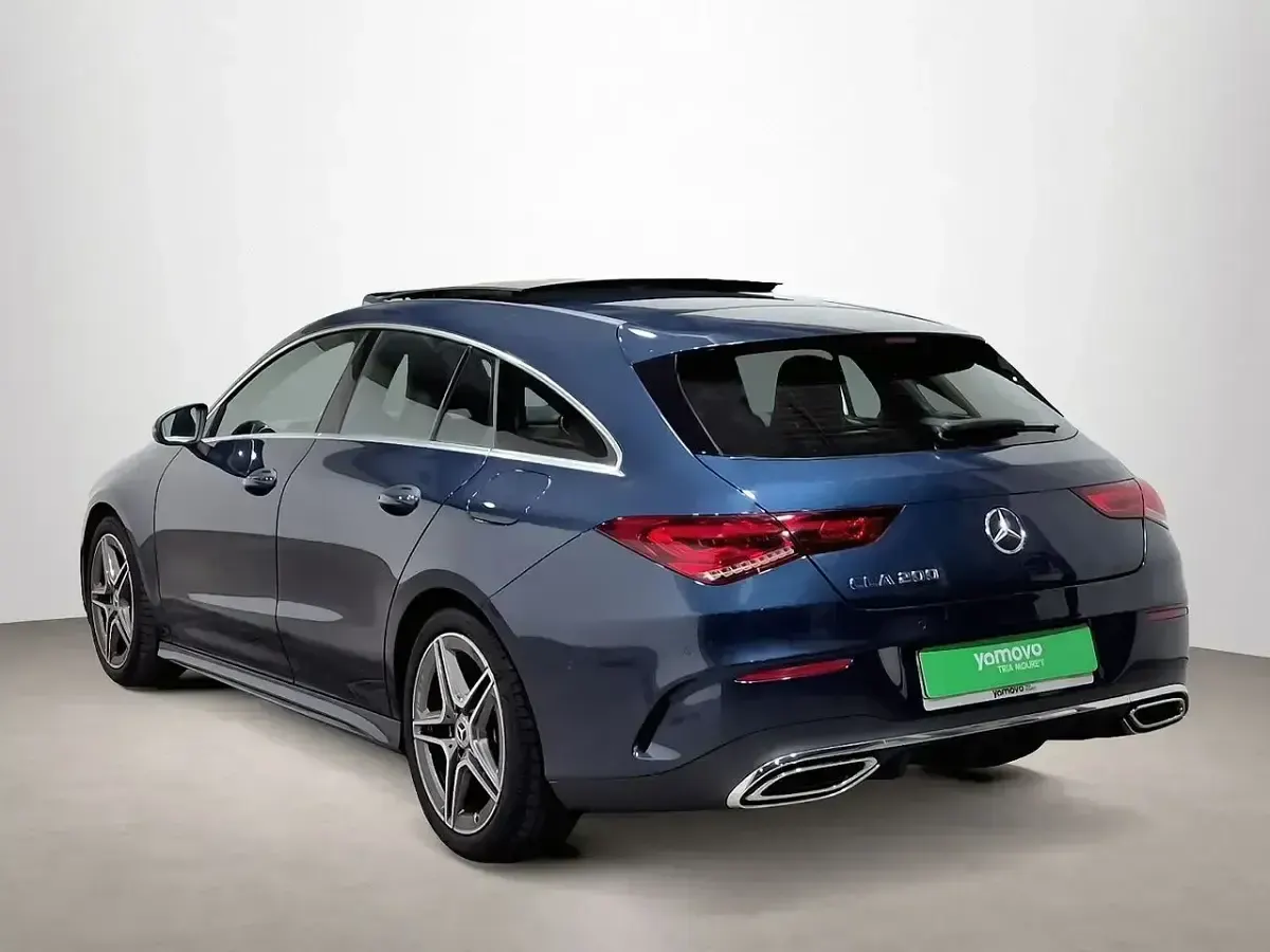 Usado Mercedes CLA200 163 CV (119 kW) 2022 Azul Coupe