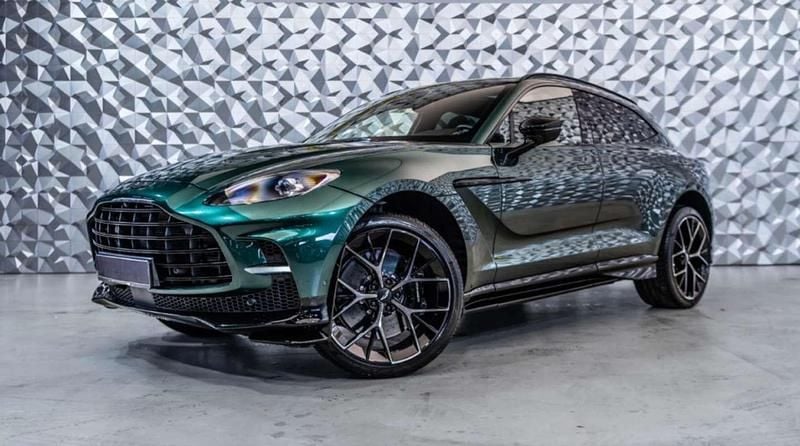 Verde Usado 2024 Aston Martin DBX 707 SUV | 210.000 € - Imagen 1/4
