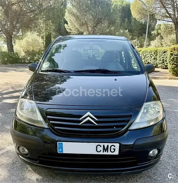 Usado Citroën C3 75 CV (55 kW) 2003 Negro Berlina