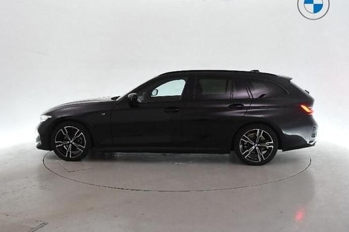 Usado BMW 320 Comfort Edition 190 CV (139 kW) 2025 Familiar