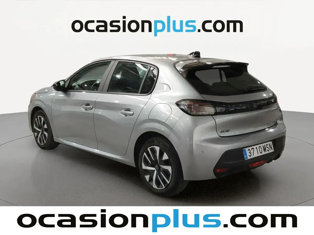Usado Peugeot 208 Active 102 CV (75 kW) 2024 Gris Utilitario