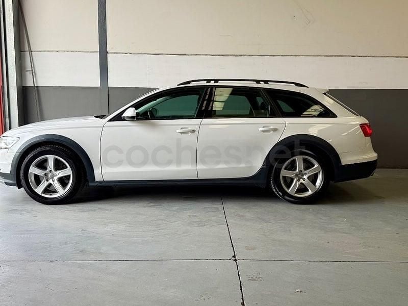 Usado Audi A6 Allroad 204 CV (150 kW) 2012 Blanco Familiar