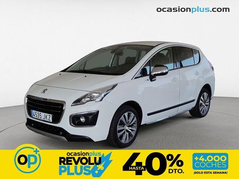 Usado Peugeot 3008 Style 131 CV (96 kW) 2015 Blanco Monovolumen