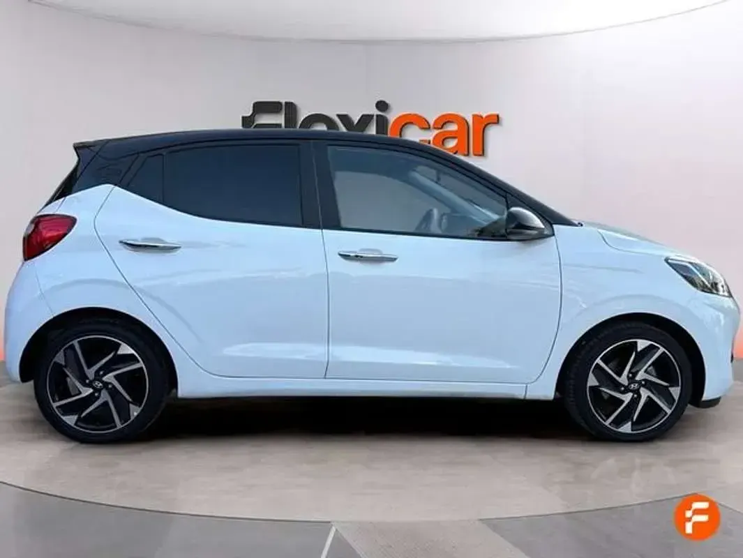 Usado Hyundai i10 84 CV (61 kW) 2022 Blanco Utilitario