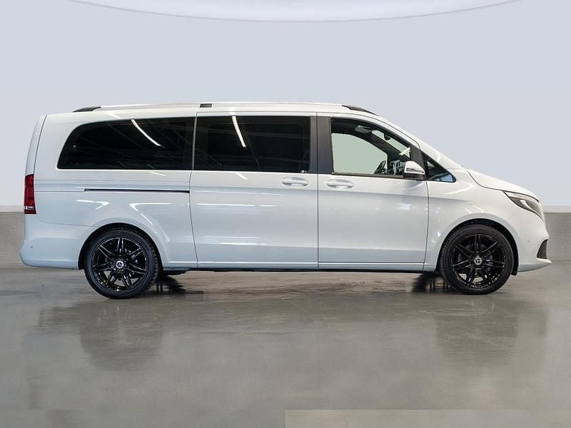 Usado Mercedes V300 Avantgarde 239 CV (175 kW) 2020 Blanco Monovolumen