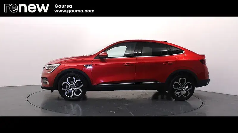 Usado Renault Arkana Zen 94 CV (69 kW) 2022 Rojo SUV
