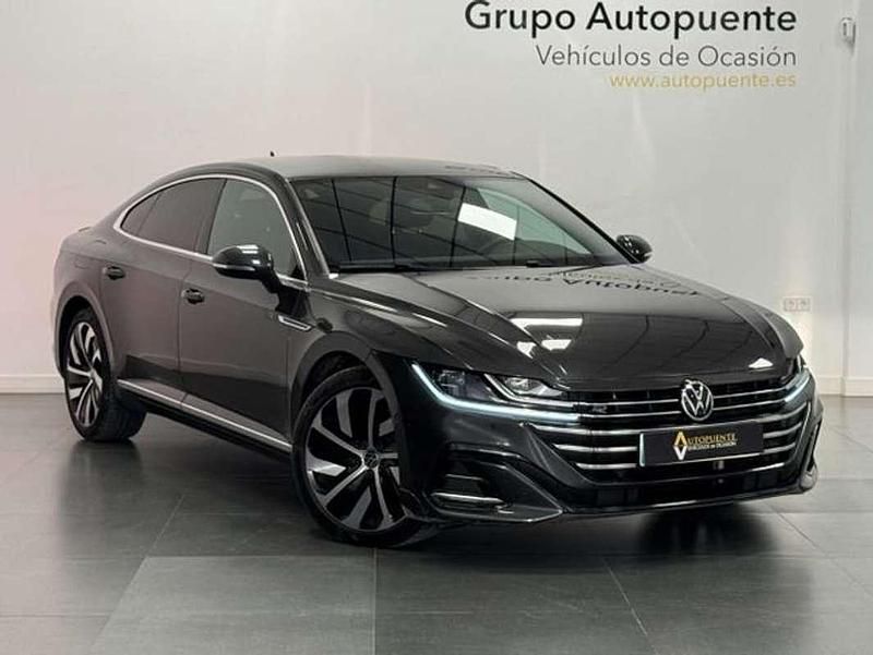 Usado VW Arteon R-line 150 CV (110 kW) 2022 Negro Berlina