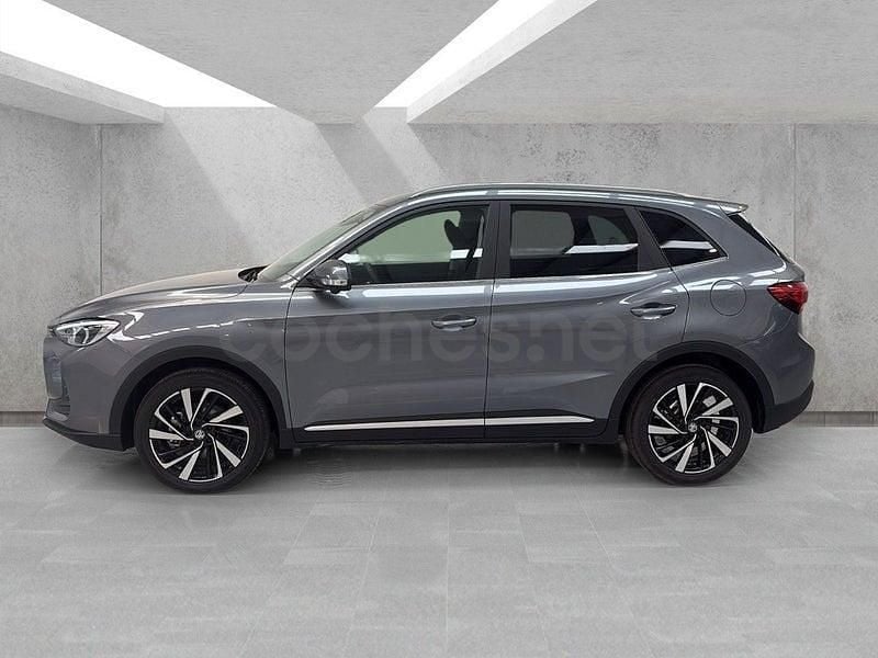 Nuevo MG ZS Luxury 197 CV (144 kW) 2025 Verde SUV