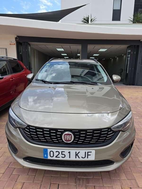 Usado Fiat Tipo Pop 95 CV (69 kW) 2018 Familiar