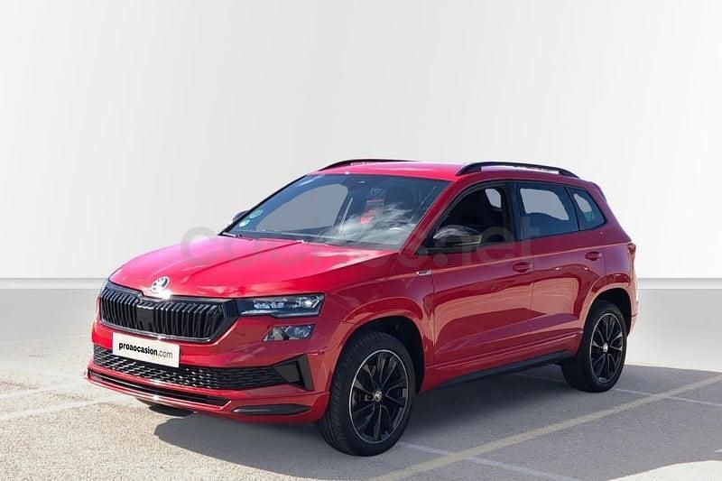 Usado Skoda Karoq SportLine 150 CV (110 kW) 2023 Rojo SUV