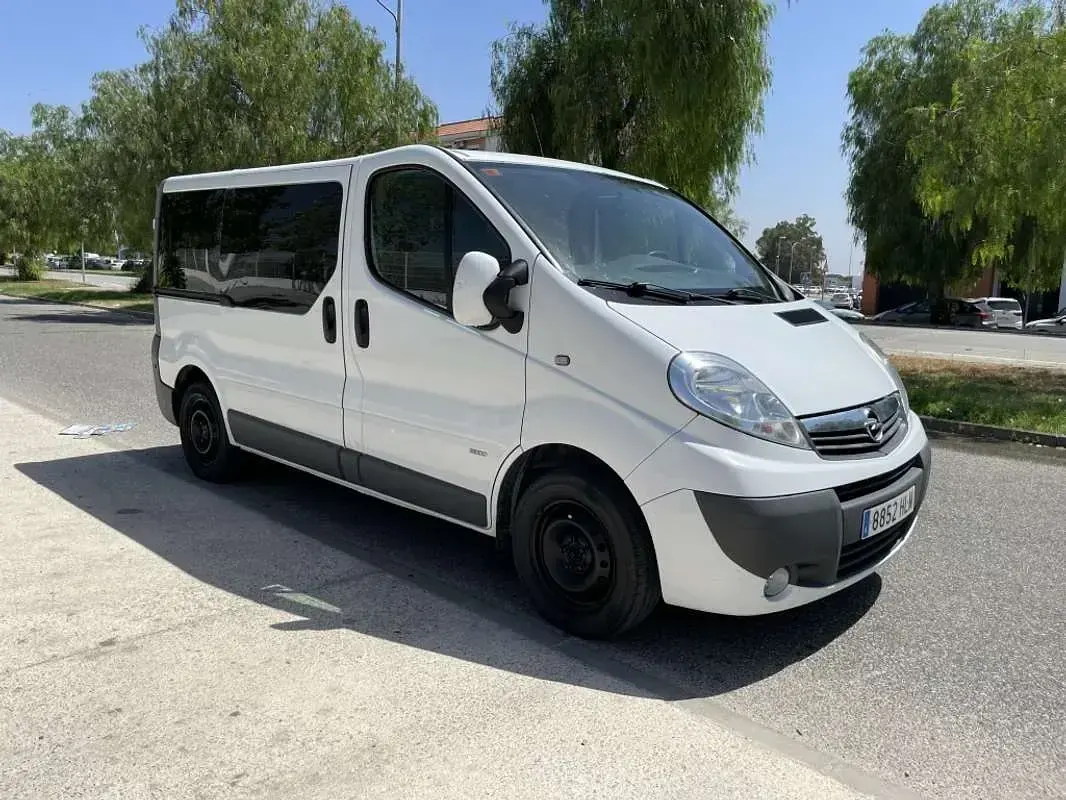 Usado Opel Vivaro Edition 114 CV (83 kW) 2012 Monovolumen