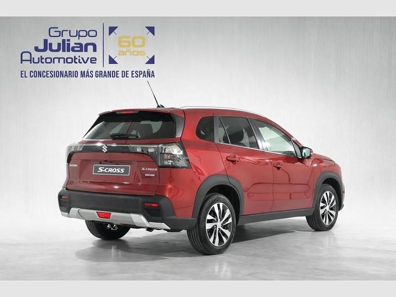 Nuevo Suzuki SX4 S-Cross 129 CV (94 kW) 2026 Rojo SUV