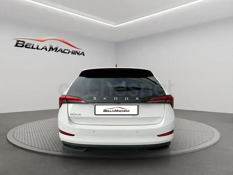 Usado Skoda 110 R Ambition 110 CV (80 kW) 2024 Blanco Berlina