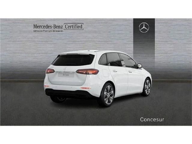 Usado Mercedes B250e AMG line 218 CV (160 kW) 2024 Gris montaña Utilitario