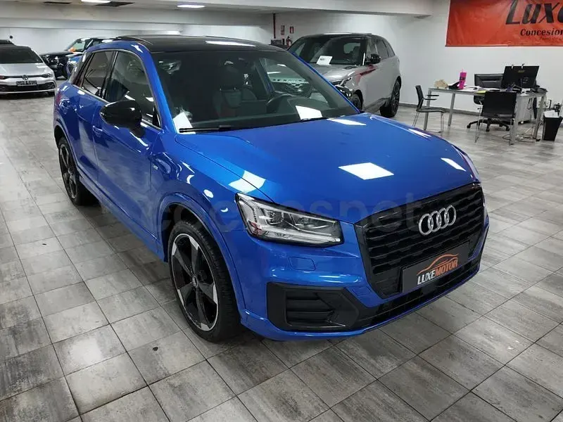 Usado Audi Q2 Sport 150 CV (110 kW) 2019 Azul SUV