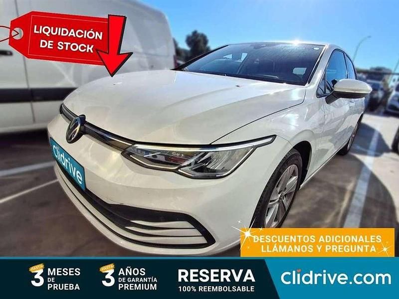 Usado VW Golf VIII Life 110 CV (80 kW) 2021 Blanco Utilitario