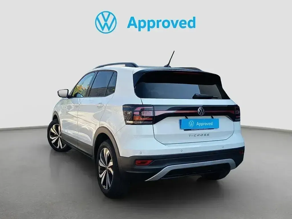 Usado VW T-Cross Advance 110 CV (80 kW) 2023 Blanco SUV