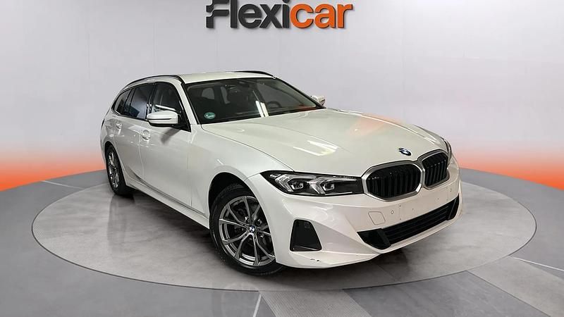 Usado BMW 320e 190 CV (139 kW) 2023 Blanco Familiar
