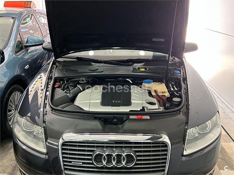 Usado Audi A6 240 CV (176 kW) 2010 Azul Berlina