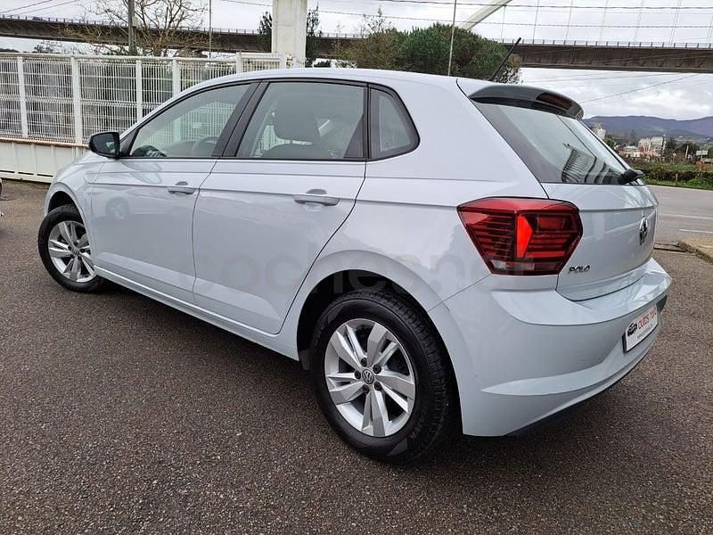 Usado VW Polo Advance 80 CV (58 kW) 2019 Gris / plata Utilitario