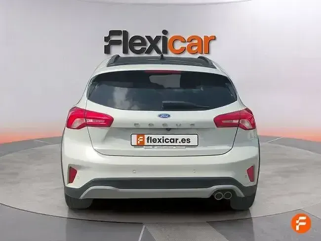 Usado Ford Focus Active 125 CV (91 kW) 2020 Blanco