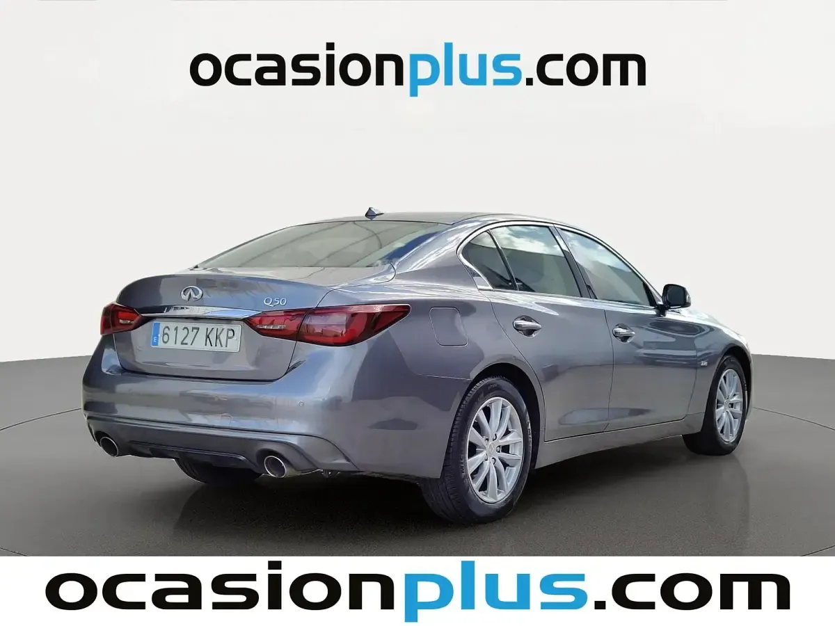 Usado Infiniti Q50 170 CV (125 kW) 2018 Gris Berlina