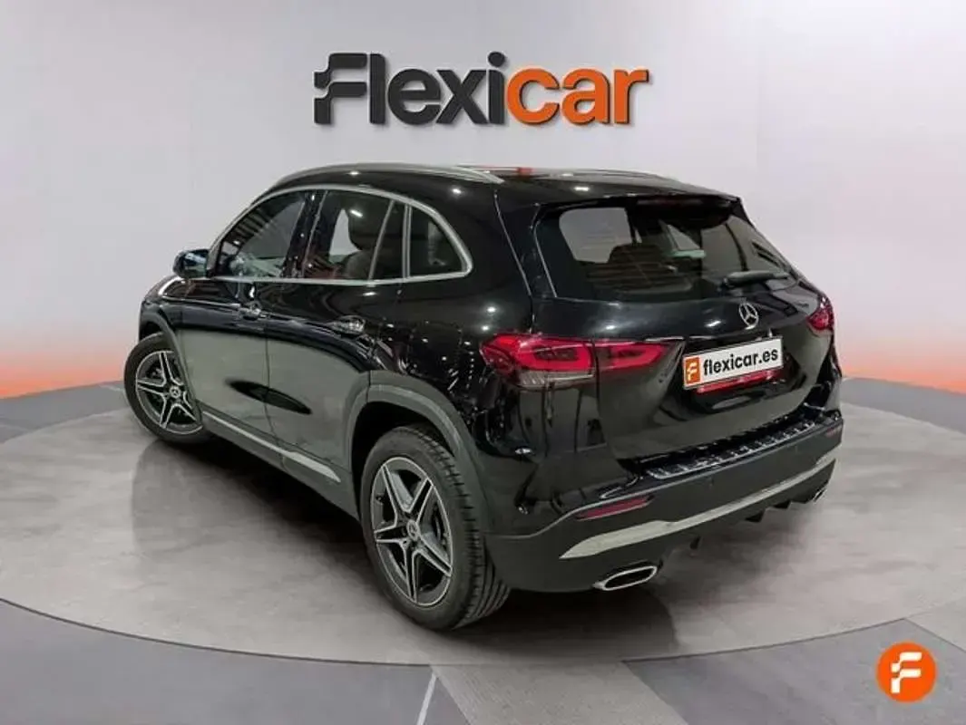 Usado Mercedes GLA250 224 CV (164 kW) 2019 Negro SUV