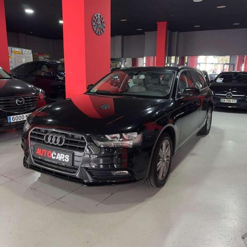 Usado Audi A4 170 CV (125 kW) 2014 Negro Familiar