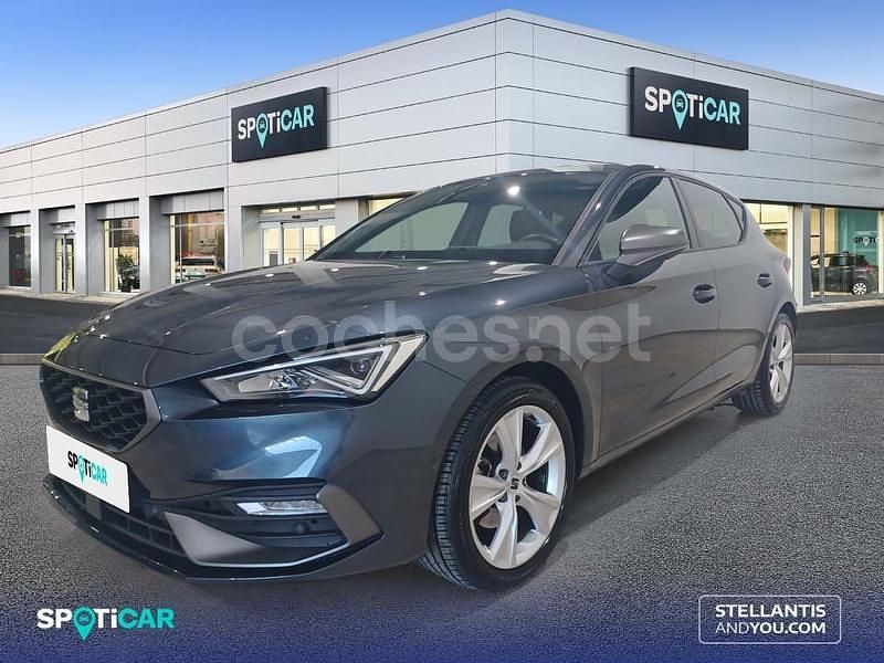 Gris / plata Usado 2024 Seat Leon FR Familiar | 23.950 € (Precio justo) - Imagen 1/4
