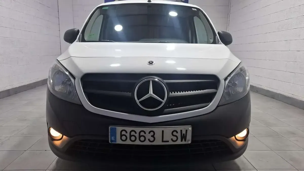 Usado Mercedes Citan 109 94 CV (69 kW) 2021 Blanco Monovolumen