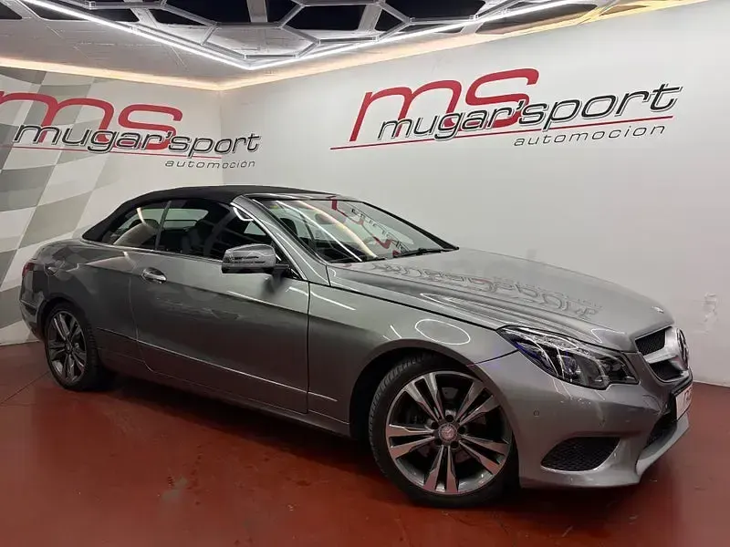 Usado Mercedes E200 184 CV (135 kW) 2014 Gris / plata Descapotable