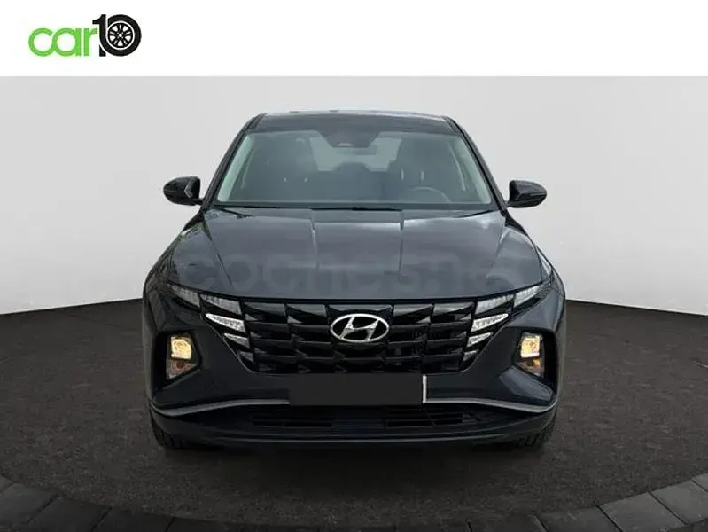 Usado Hyundai Tucson 150 CV (110 kW) 2023 Gris / plata SUV