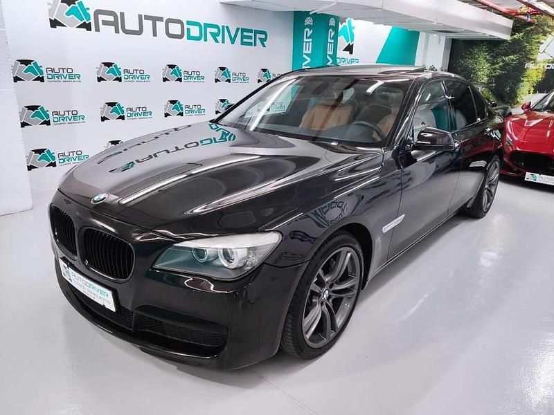 Usado BMW 740 Comfort Edition 306 CV (225 kW) 2012 Negro Berlina