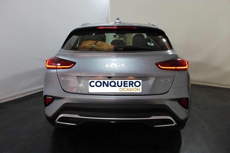 Usado Kia XCeed 141 CV (103 kW) 2023 Plateado SUV