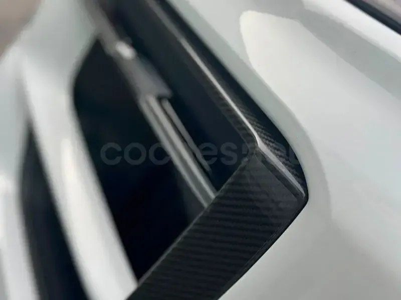 Usado Porsche Cayenne 500 CV (367 kW) 2025 Blanco SUV