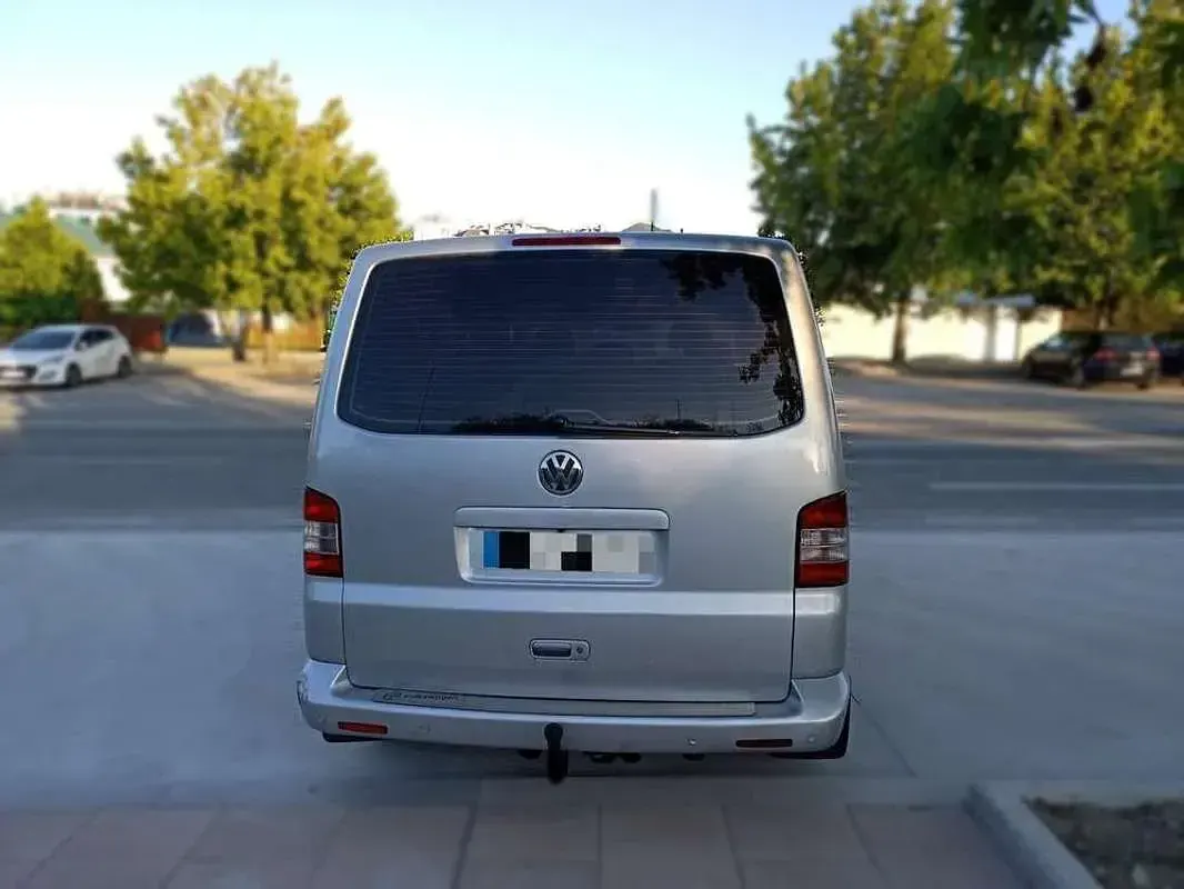 Usado VW T5 131 CV (96 kW) 2005 Gris Van