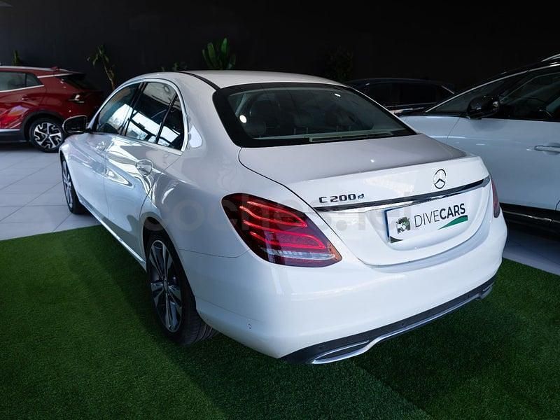 Usado Mercedes C200 136 CV (100 kW) 2017 Blanco Berlina
